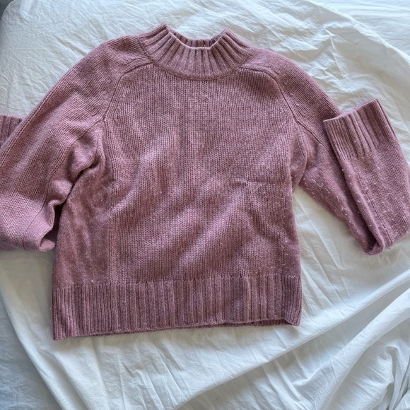 Vince Cashmere Mauve Cropped Sweater - Picture 2 of 4